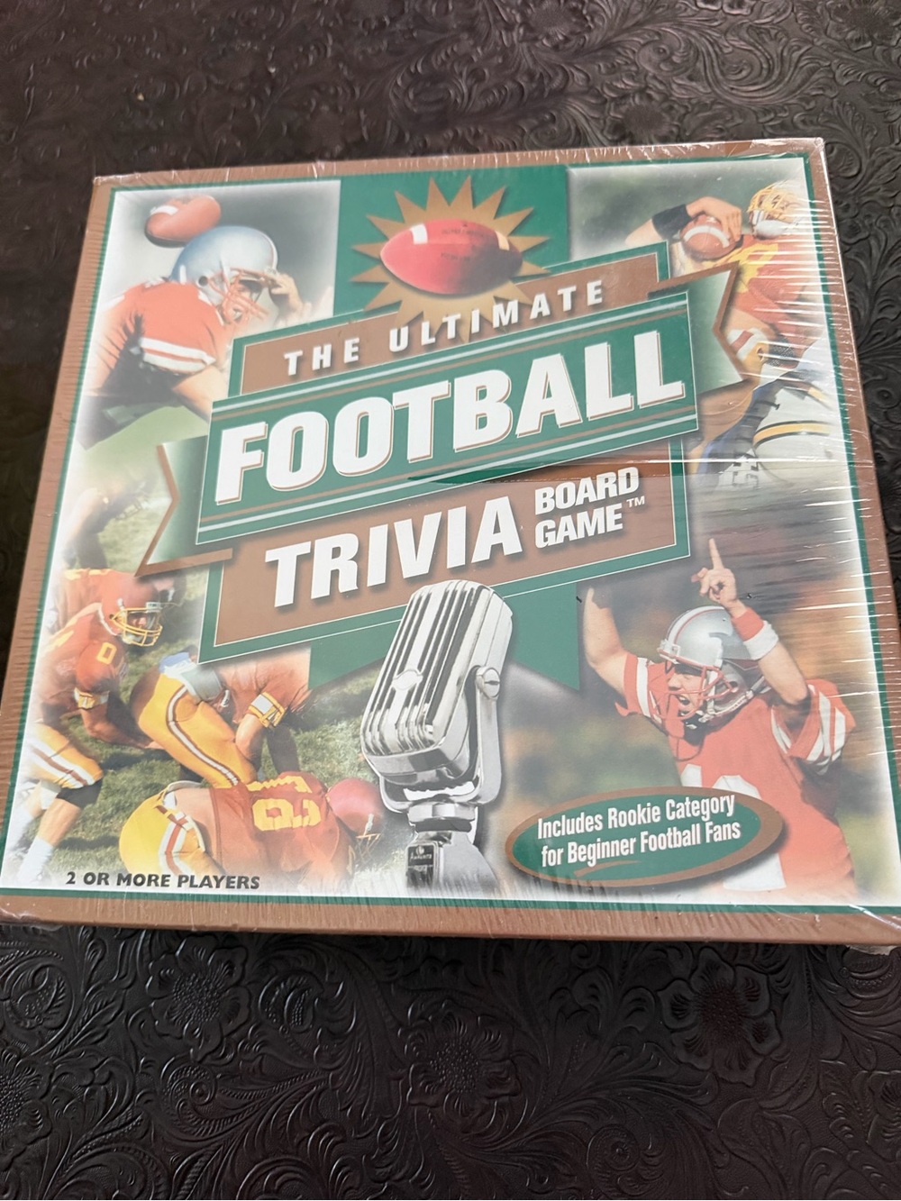 The Ultimate Football Trivia Board Game - Green
